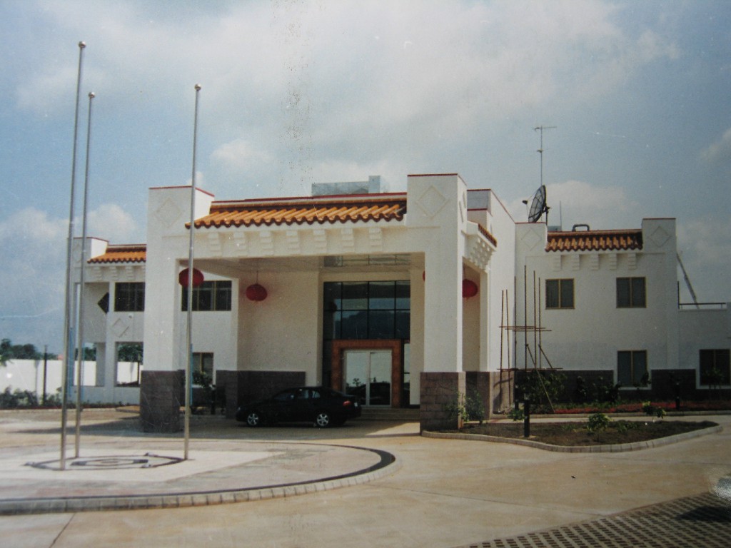 11.中国驻尼日利亚大使馆馆邸.jpg